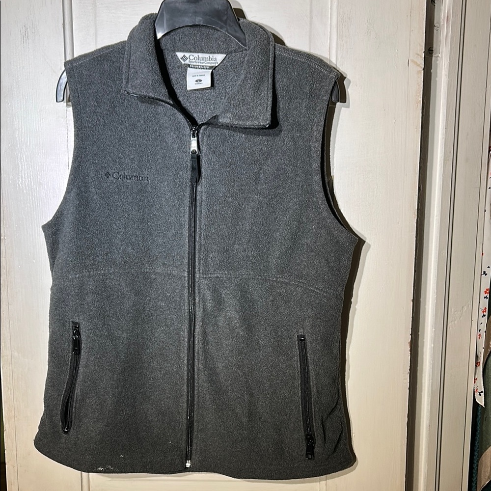 Columbia Gray Fleece Vest with Stand-Up Collar